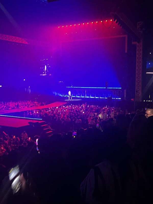 The O2, London, bloc: 111, rangée: L, place: 323