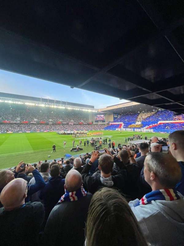 Ibrox Stadium, bloc: SW2, rangée: T, place: 217