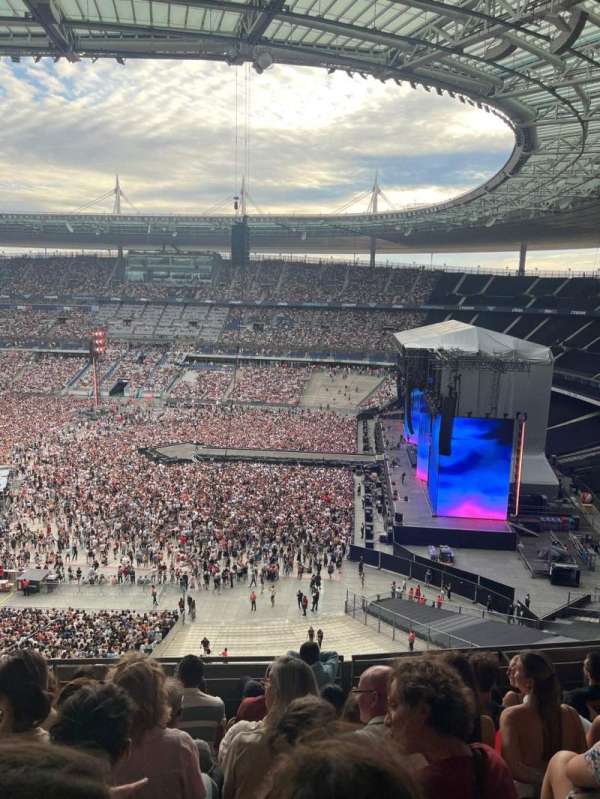 Stade de France, bloc: H, rangée: 67, place: 19