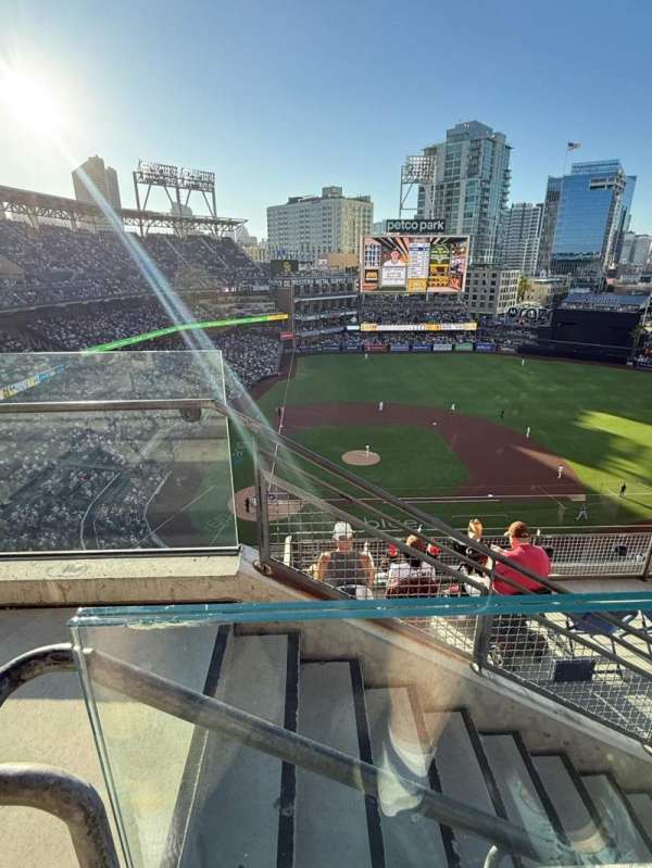 Petco Park, bloc: 309, rangée: 9, place: 1