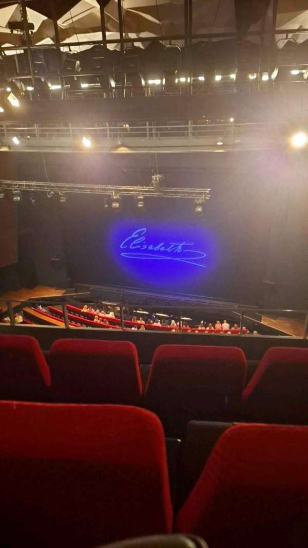 Nieuwe Luxor Theater, bloc: N, rangée: 3, place: 38