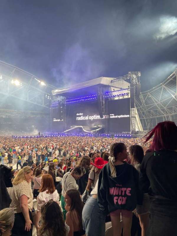 Aviva Stadium, bloc: 105, rangée: W, place: 27