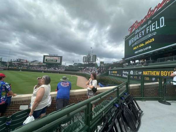 Wrigley Field, bloc: 134, rangée: 13, place: 1
