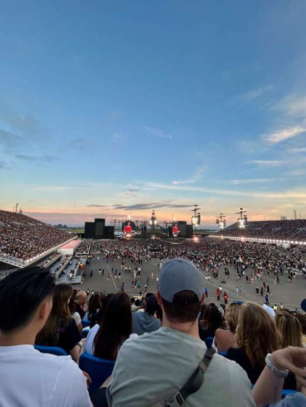 Rogers Stadium, bloc: N116, rangée: 20, place: 23