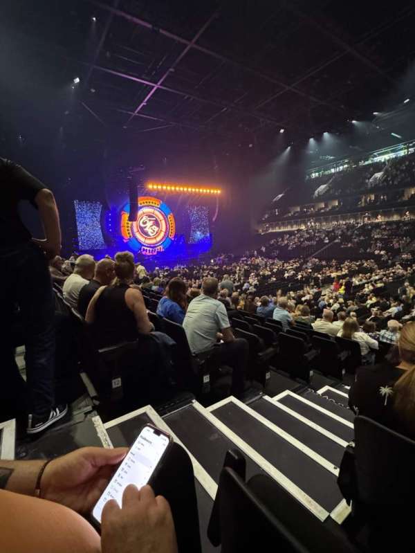 Co-op Live, bloc: 105, rangée: 13, place: 109