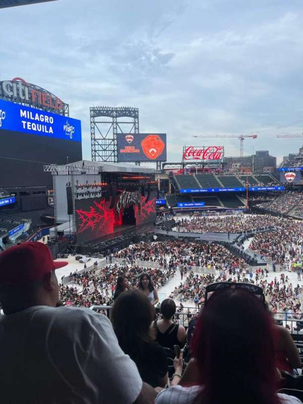 Citi Field, bloc: 332, rangée: 7, place: 22