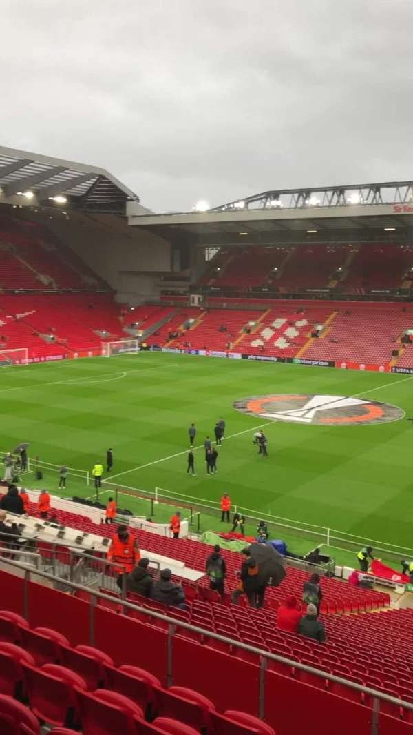 Anfield, bloc: L15, rangée: 40, place: 198
