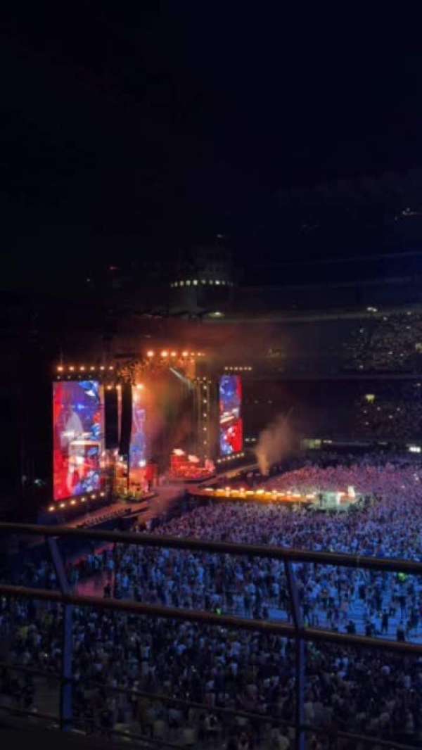 San Siro, bloc: 245, rangée: 3, place: 15