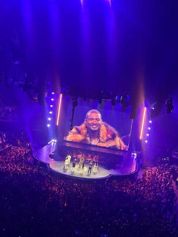 The O2, London, bloc: 412, rangée: A, place: 736