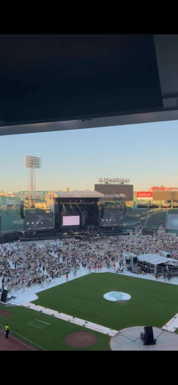 Fenway Park, bloc: DTC 4, rangée: 4, place: 11
