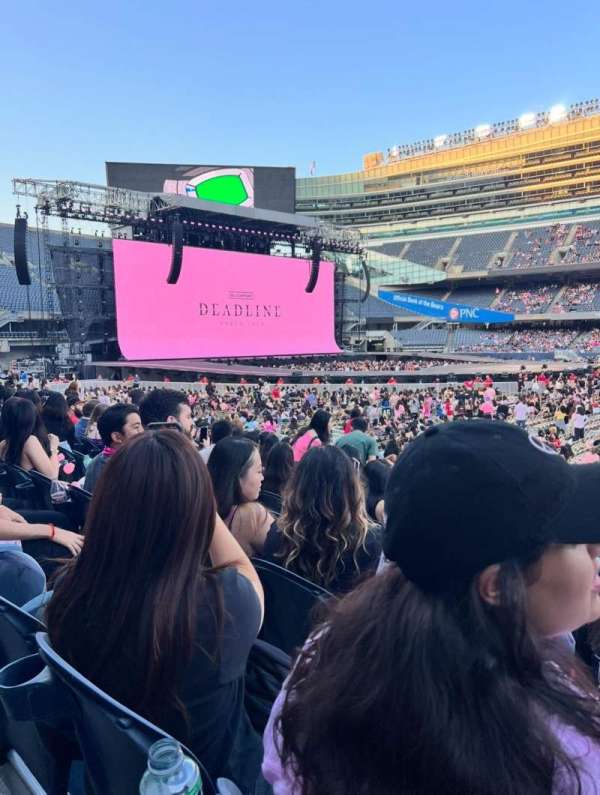 Soldier Field, bloc: 138, rangée: 11, place: 19