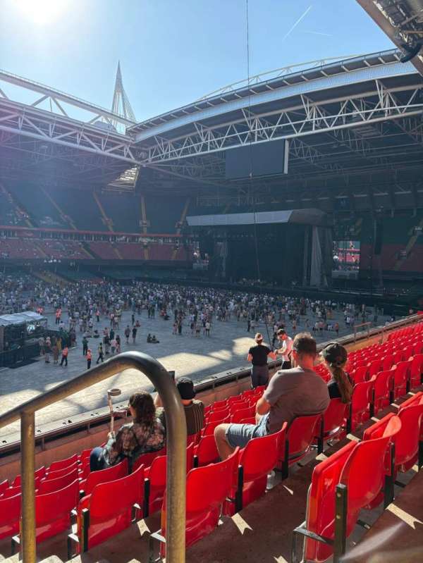 Principality Stadium, bloc: M, rangée: 11, place: 28