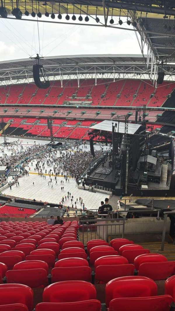 Wembley Stadium, bloc: 547, rangée: 20, place: 228