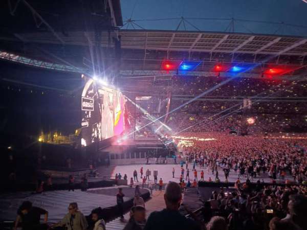 Wembley Stadium, bloc: 127, rangée: 35, place: 122