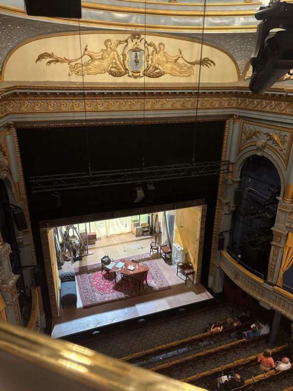 Harold Pinter Theatre, bloc: Balcony, rangée: A, place: 18