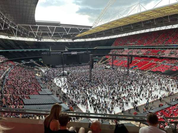 Wembley Stadium, bloc: 518, rangée: 4, place: 145
