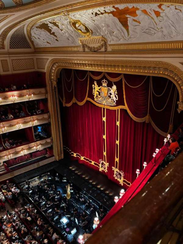 Royal Opera House, bloc: Amphitheatre Upper Slips, rangée: CC, place: 24