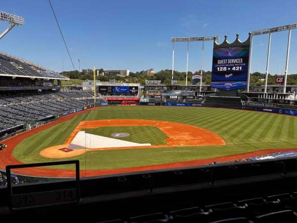 Kauffman Stadium, bloc: 314, rangée: D, place: 1