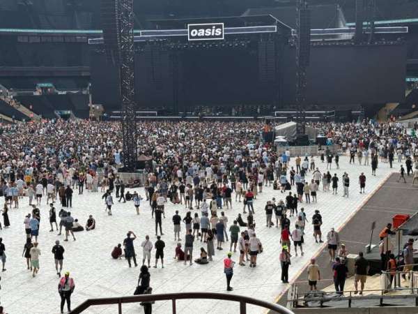 Wembley Stadium, bloc: 108, rangée: 38, place: 162