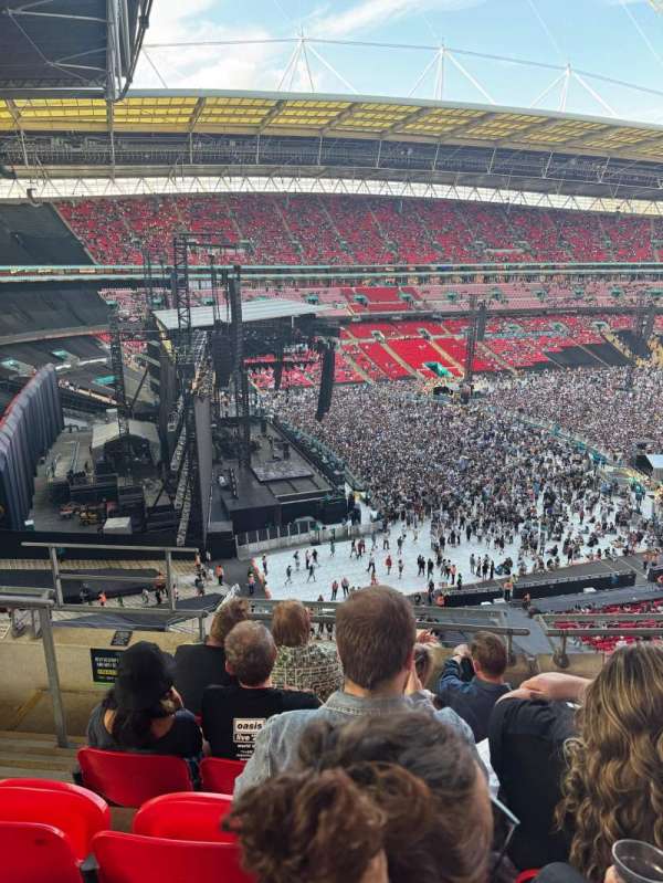Wembley Stadium, bloc: 532, rangée: 5, place: 160