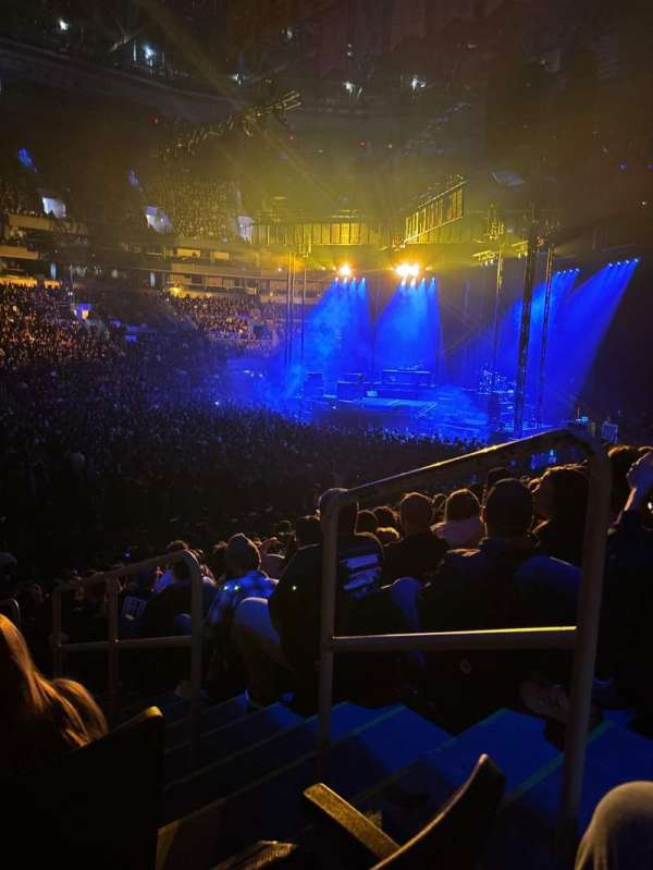TD Garden, bloc: 2, rangée: 18, place: 2