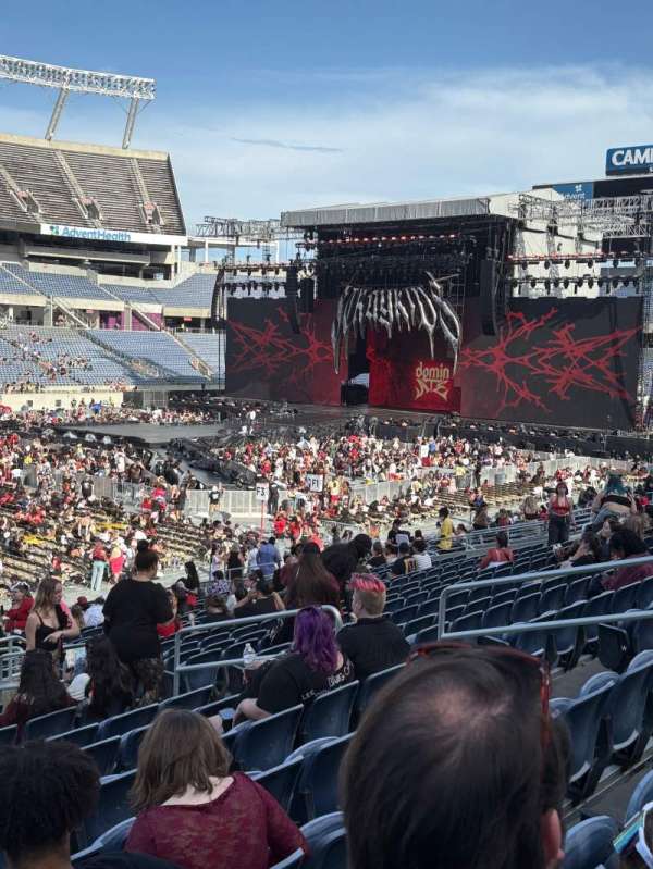 Camping World Stadium, bloc: 137, rangée: AA, place: 11