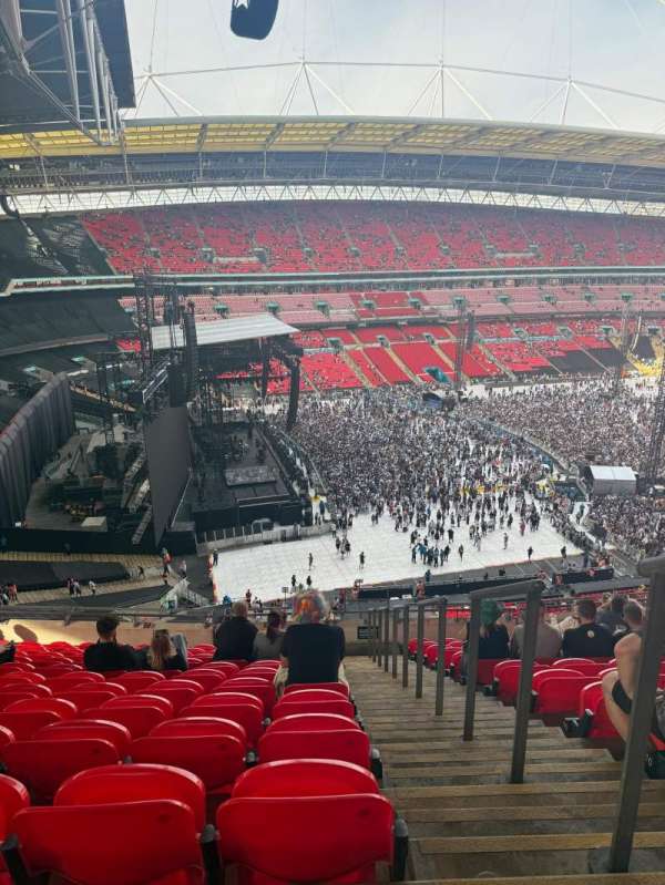 Wembley Stadium, bloc: 531, rangée: 13, place: 141