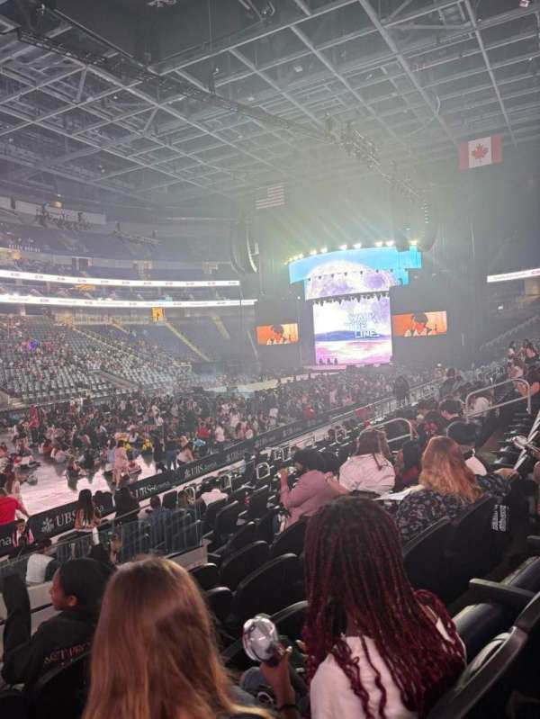 UBS Arena, bloc: 106, rangée: 12, place: 16