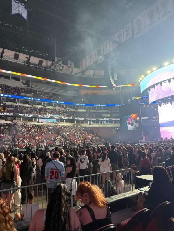 United Center, bloc: 101, rangée: 3, place: 11