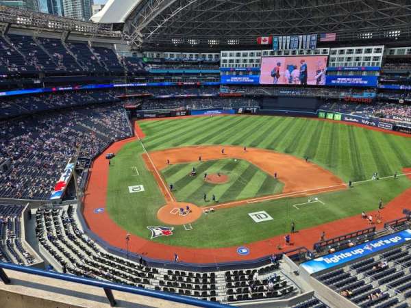 Rogers Centre, bloc: 522, rangée: 2, place: 5