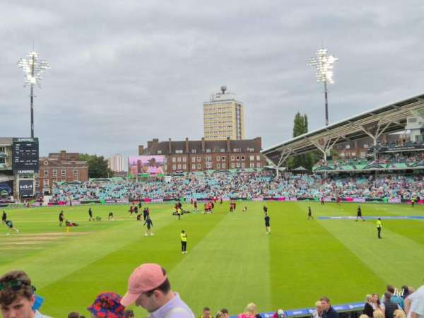 Kia Oval, bloc: JM Finn Stand 20, rangée: 22, place: 633
