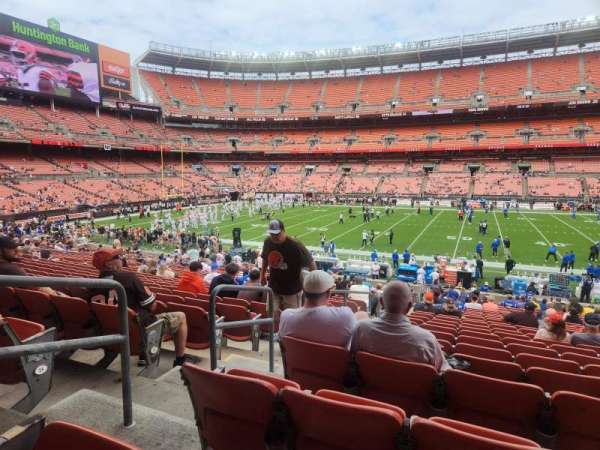Huntington Bank Field, bloc: 109, rangée: 26, place: 2