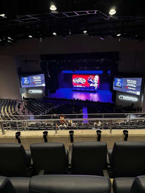 YouTube Theater, bloc: 305, rangée: C, place: 7