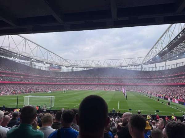 Emirates Stadium, bloc: 23, rangée: 23, place: 732