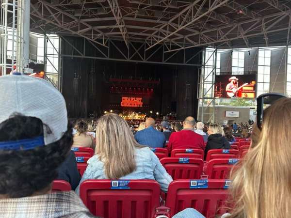 RBC Amphitheatre, bloc: 303, rangée: J, place: 32