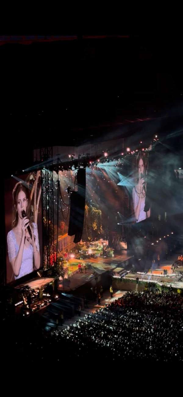Wembley Stadium, bloc: 528, rangée: 11, place: 38