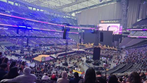 U.S. Bank Stadium, bloc: 116, rangée: 35, place: 19