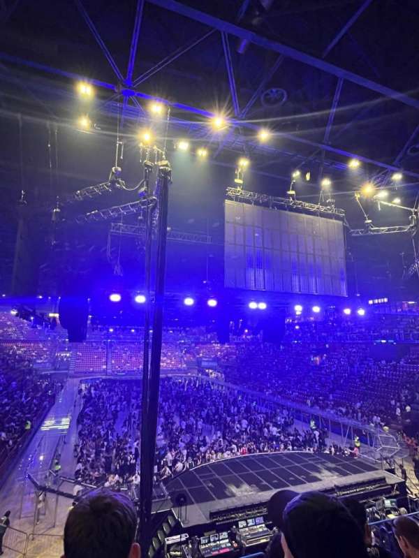 Unipol Forum, bloc: B14, rangée: 12, place: 10