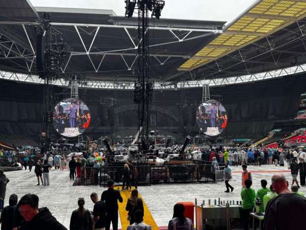 Wembley Stadium, bloc: 113, rangée: 9, place: 39