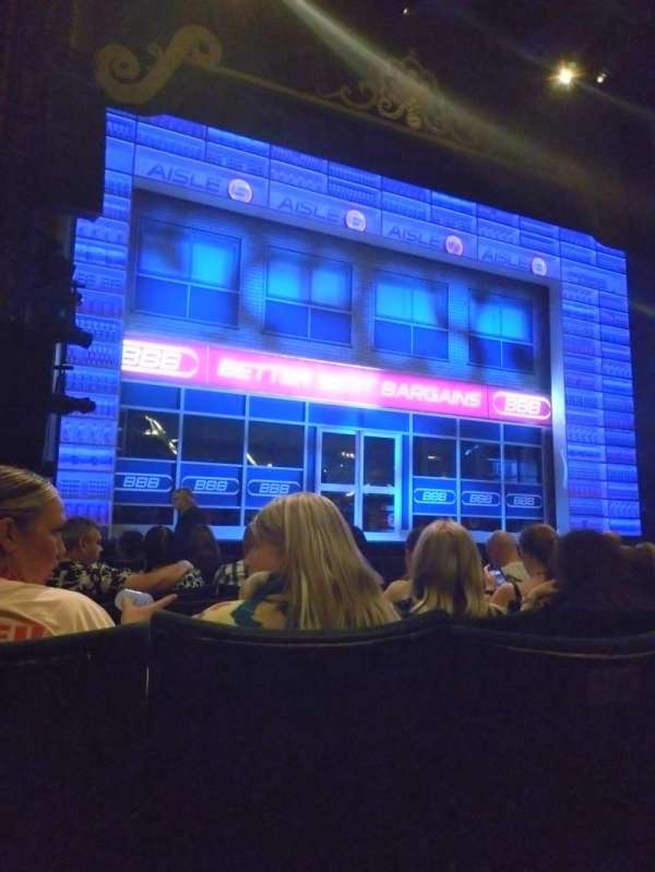 Manchester Opera House, bloc: Stalls, rangée: H, place: 28