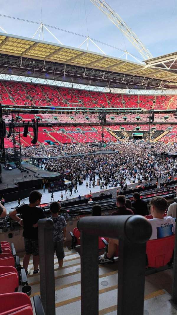 Wembley Stadium, bloc: 231, rangée: 7, place: 114
