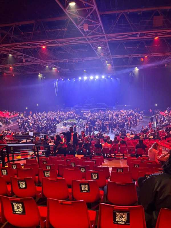 Zénith Paris, bloc: N, rangée: 32, place: 172