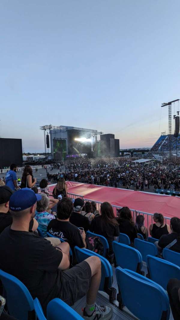 Rogers Stadium, bloc: E122, rangée: 6, place: 25
