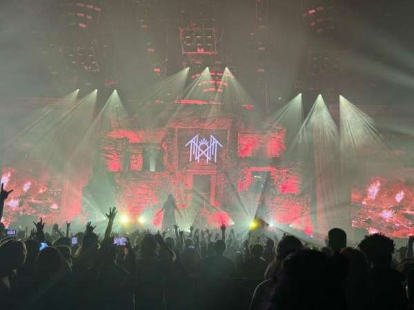 Kia Center, bloc: Floor 7, rangée: C, place: 14