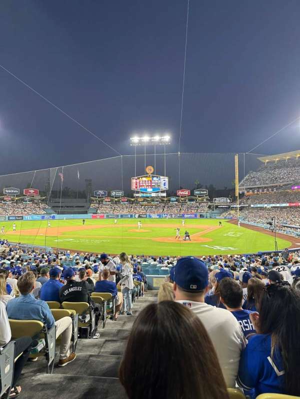 Dodger Stadium, bloc: 5FD, rangée: S, place: 12