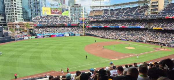 Petco Park, bloc: 218, rangée: 12, place: 5