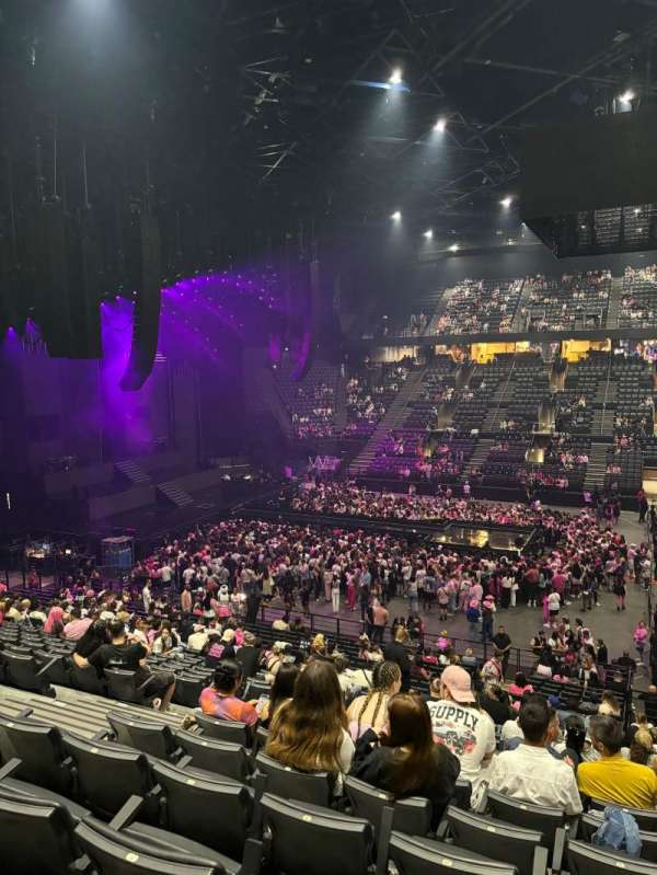 Accor Arena, bloc: Gradin O, rangée: 3, place: 30