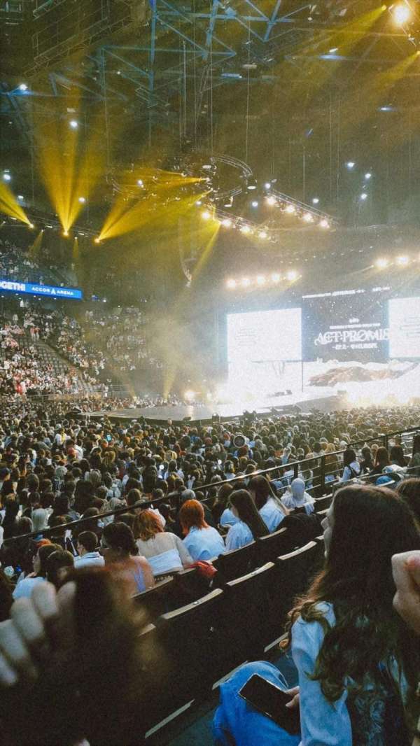 Accor Arena, bloc: Gradin E, rangée: 22, place: 11