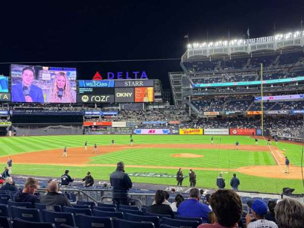 Yankee Stadium, bloc: 122, rangée: 12, place: 7