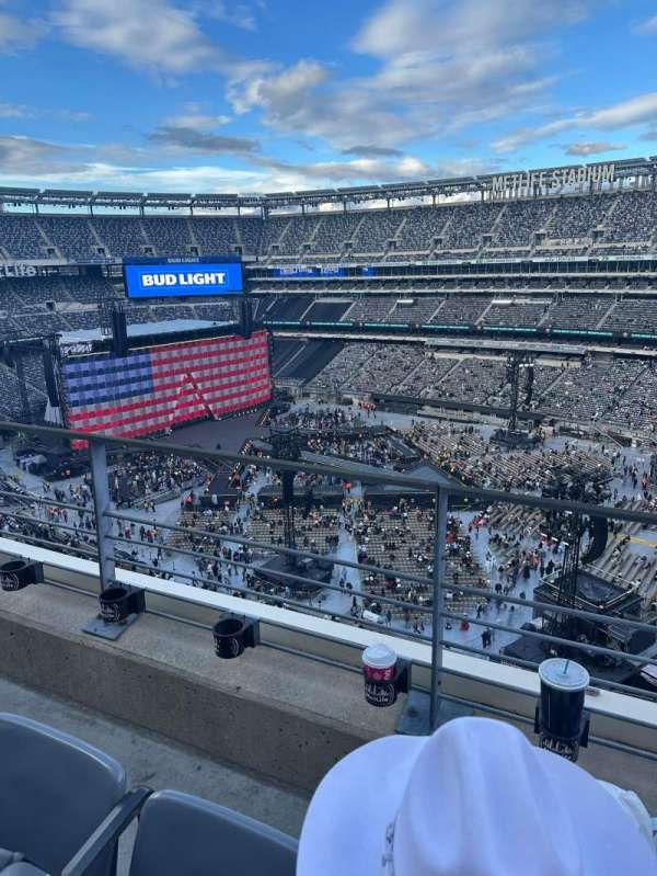 MetLife Stadium, bloc: 334, rangée: 2, place: 18